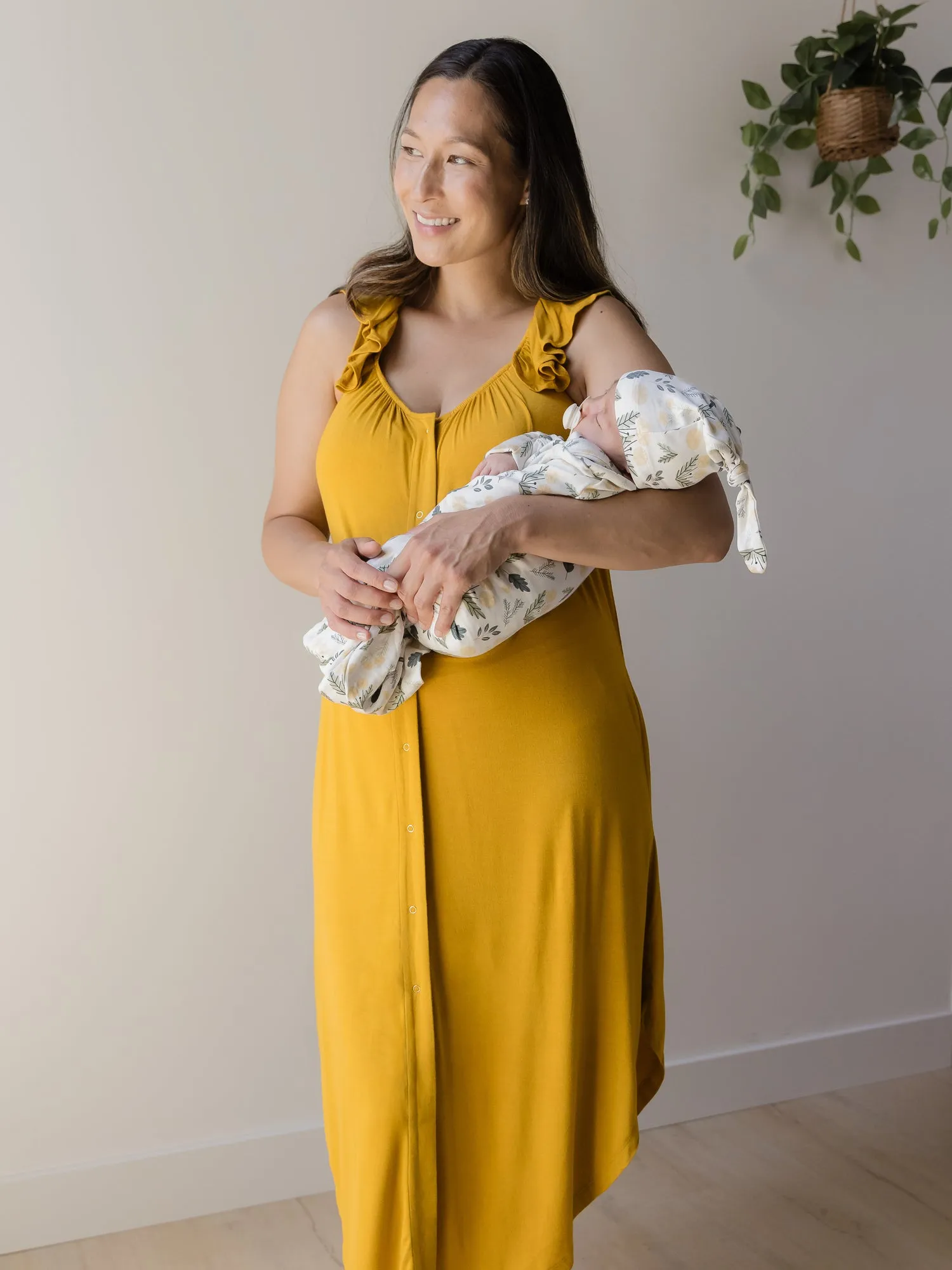 Baby Knotted Gown & Hat Set | Honey Dandelion