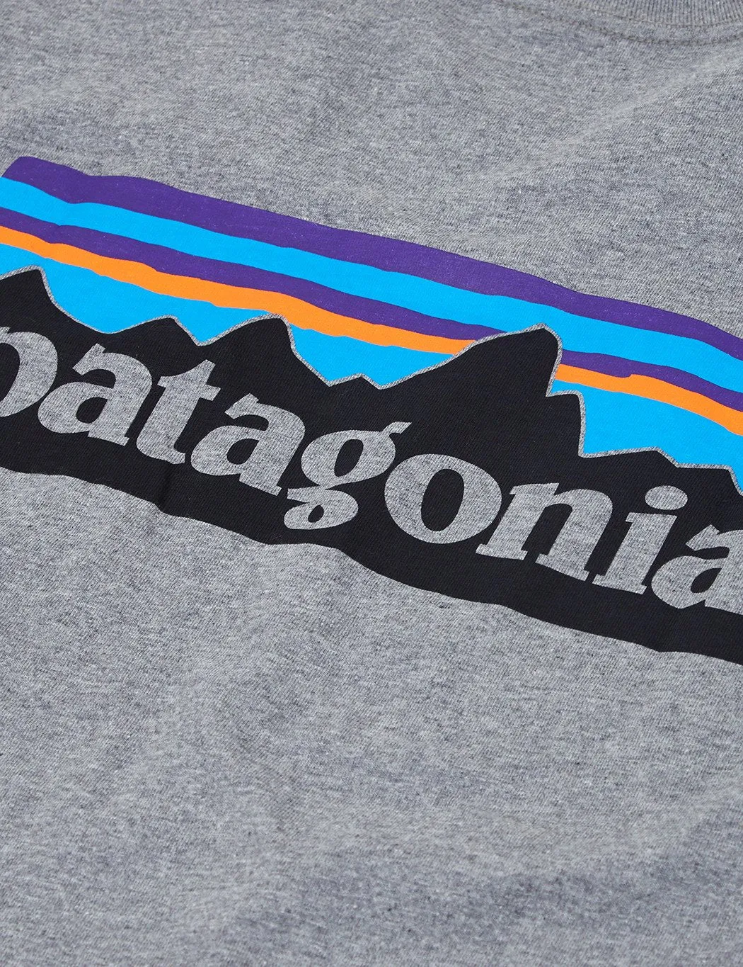 Patagonia P-6 Logo Pocket T-Shirt - Gravel Heather Grey