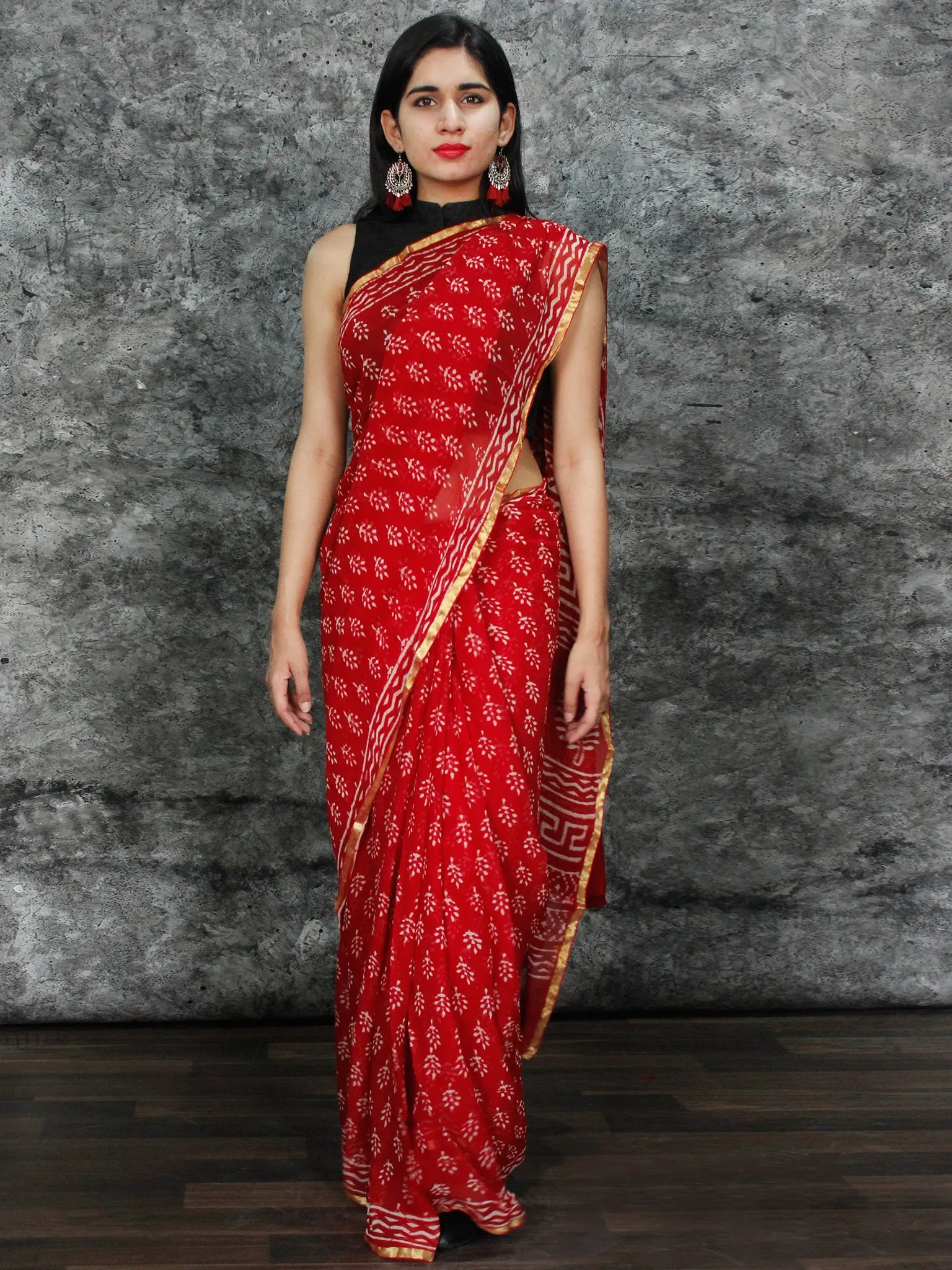 Red White Hand Block Printed Chiffon Saree with Zari Border - S031703128