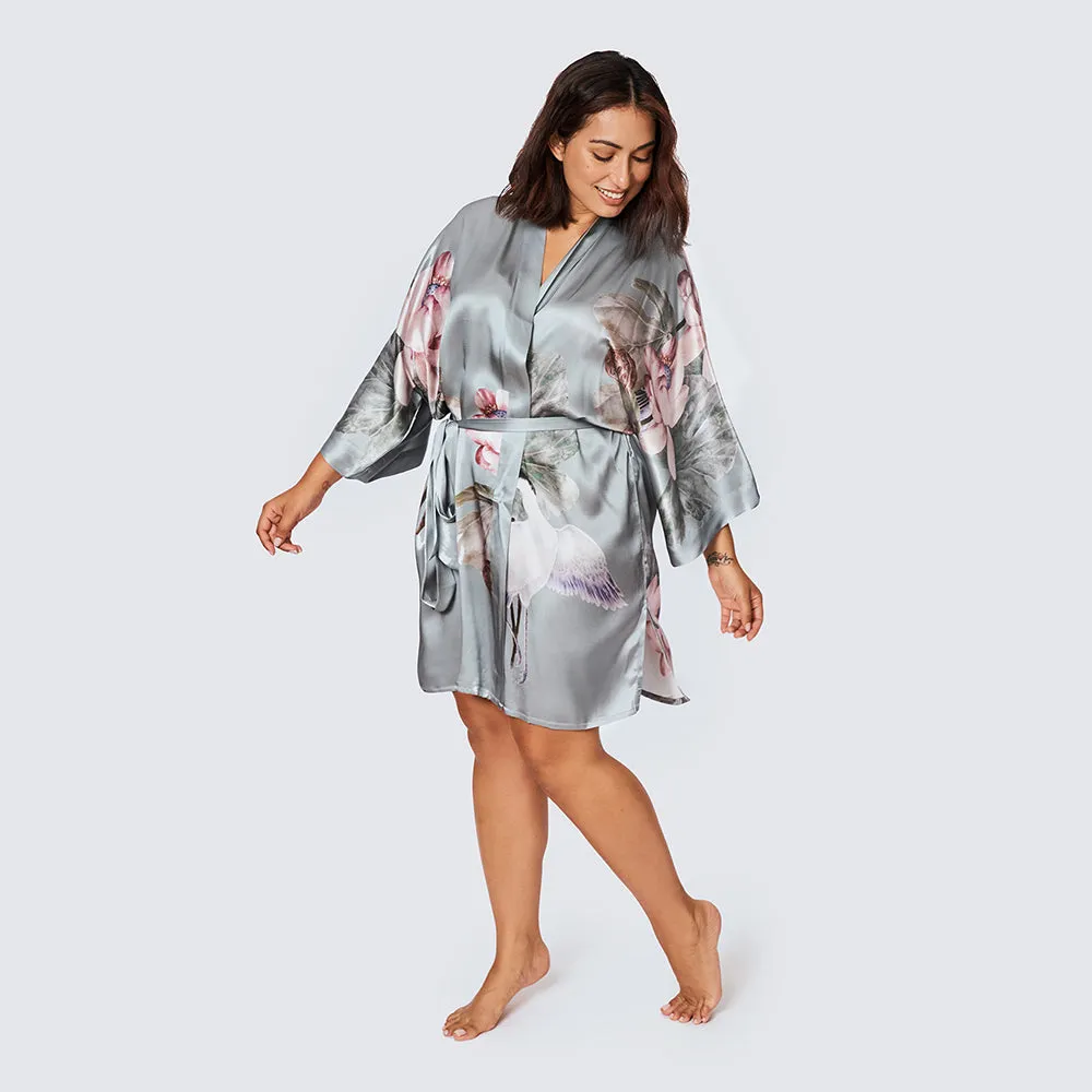 Silk Kuren Short Kimono Robe (Plus Size)