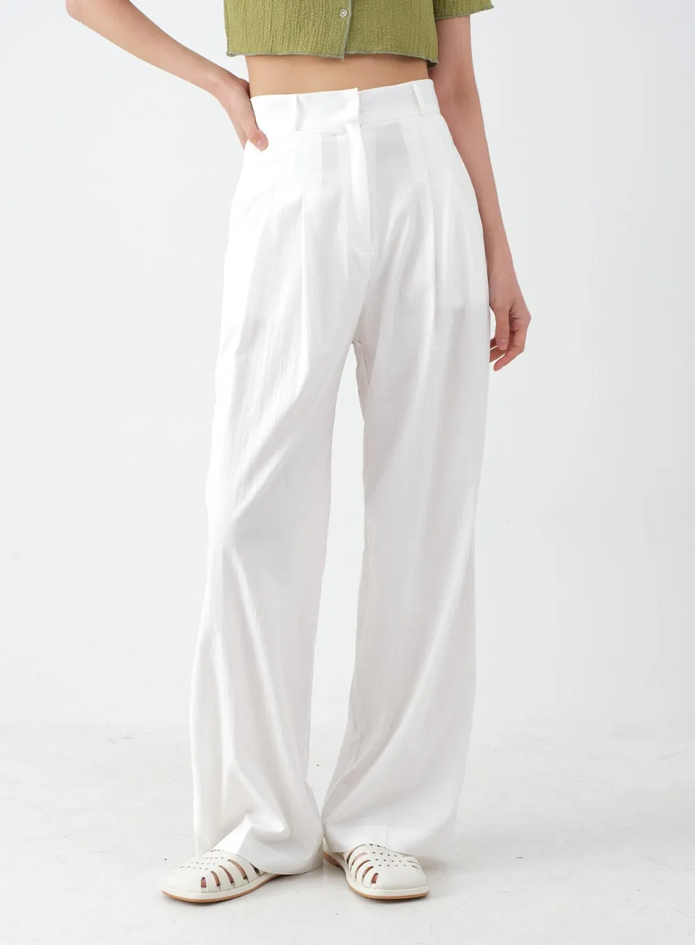 Wide Leg Tailored Pintuck Trousers CM3